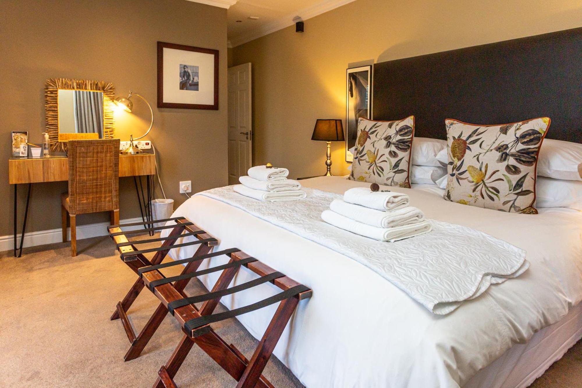 Pictures Guest House Boutique Hotel Oudtshoorn Luaran gambar