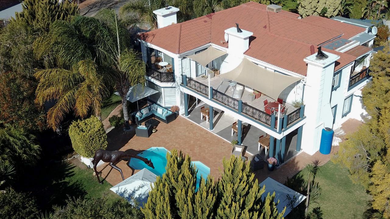 Pictures Guest House Boutique Hotel Oudtshoorn Luaran gambar